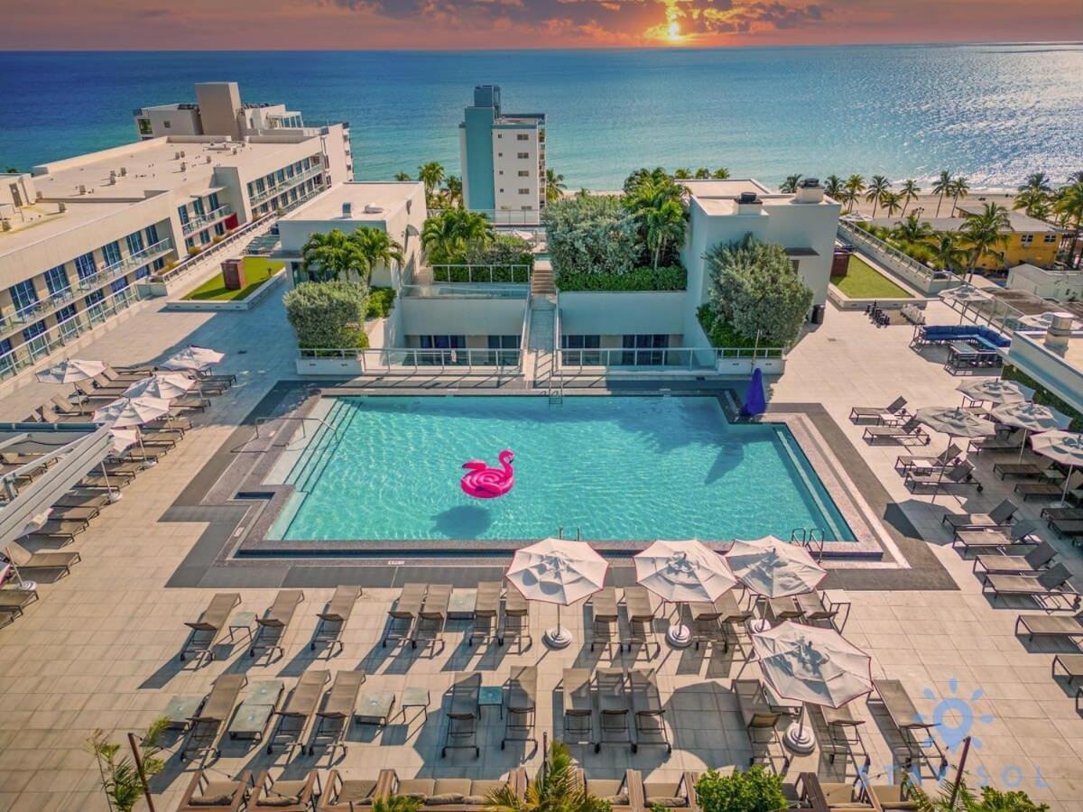 Rooftop Pool & Hot Tub - Gym - Hollywood Beach Exteriör bild