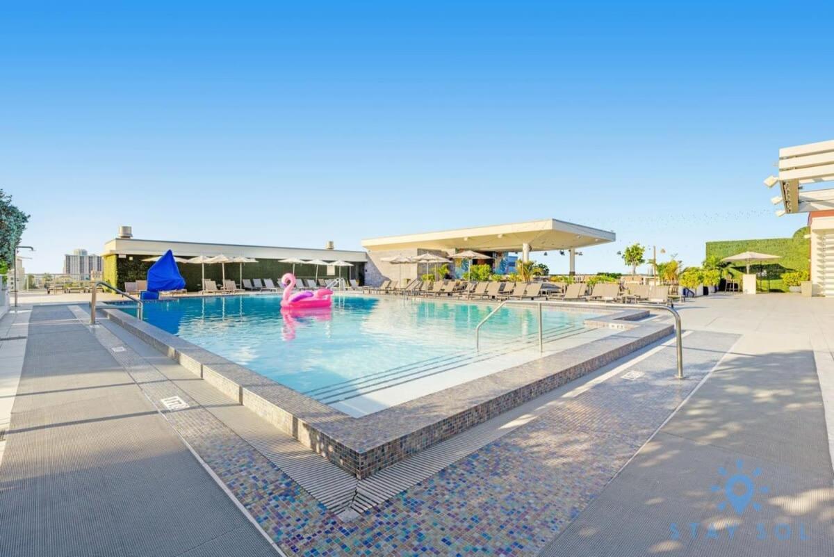 Rooftop Pool & Hot Tub - Gym - Hollywood Beach Exteriör bild
