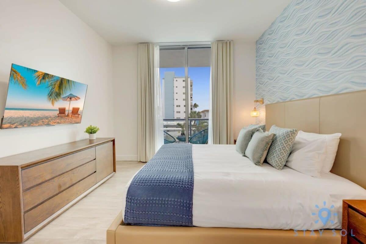 Rooftop Pool & Hot Tub - Gym - Hollywood Beach Exteriör bild